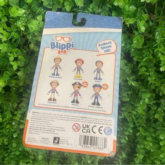 Blippi Bendables Police Officer Figure 3+ - Picture 6 of 6